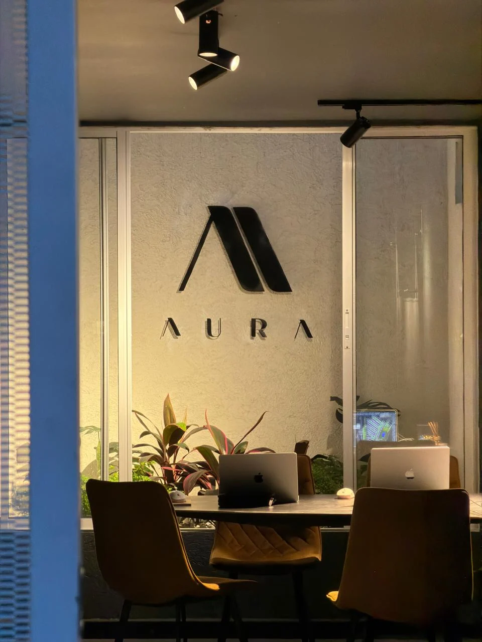 Aura Lab